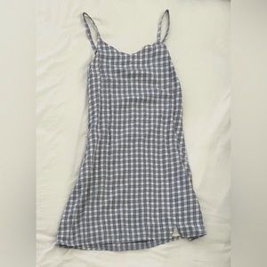 Blue and white patterned abrecrombie dress size kids 13/14